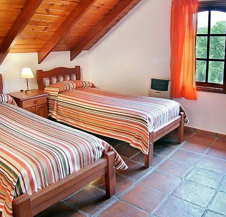 Complejo De Cabanas Llatani Hotell Los Reartes Eksteriør bilde